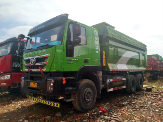 國五杰獅350環保后八輪自卸車